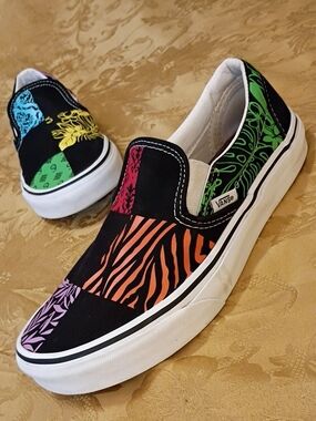 VANS "RARE" Crayola Multicolor Patchwork Slip-On Women's 7.5 Men's 6.0